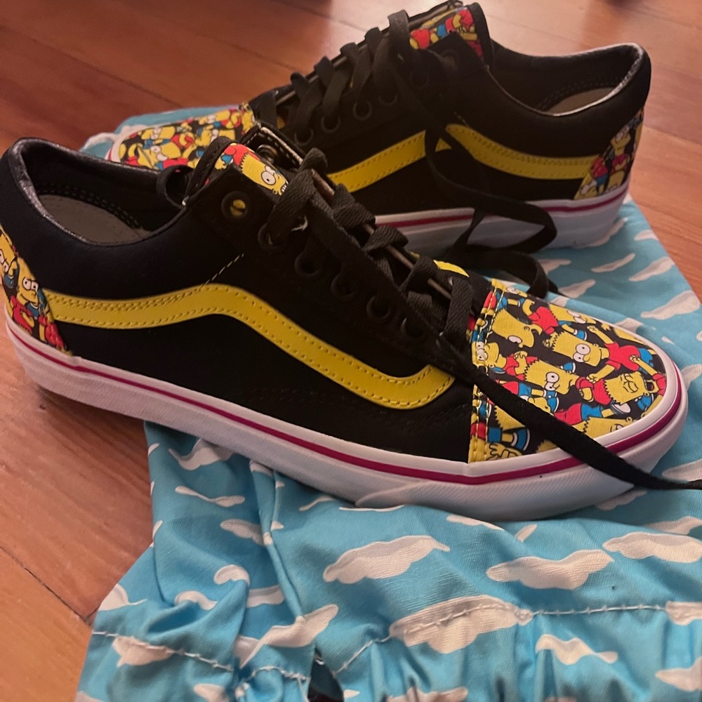 Vans Black Yellow Simpsons Print Low-Top Sneakers
